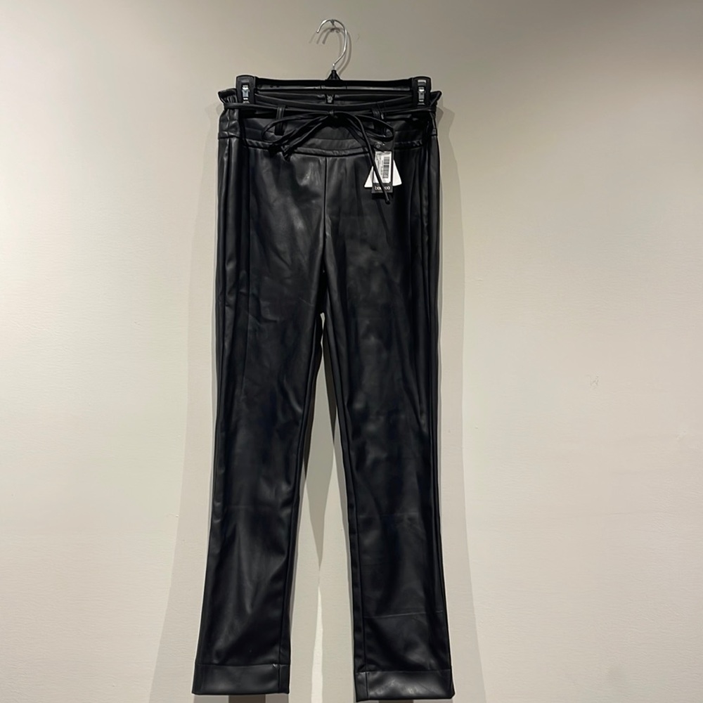 NWT Boohoo Paperbag Pleather Black Waist Trousers